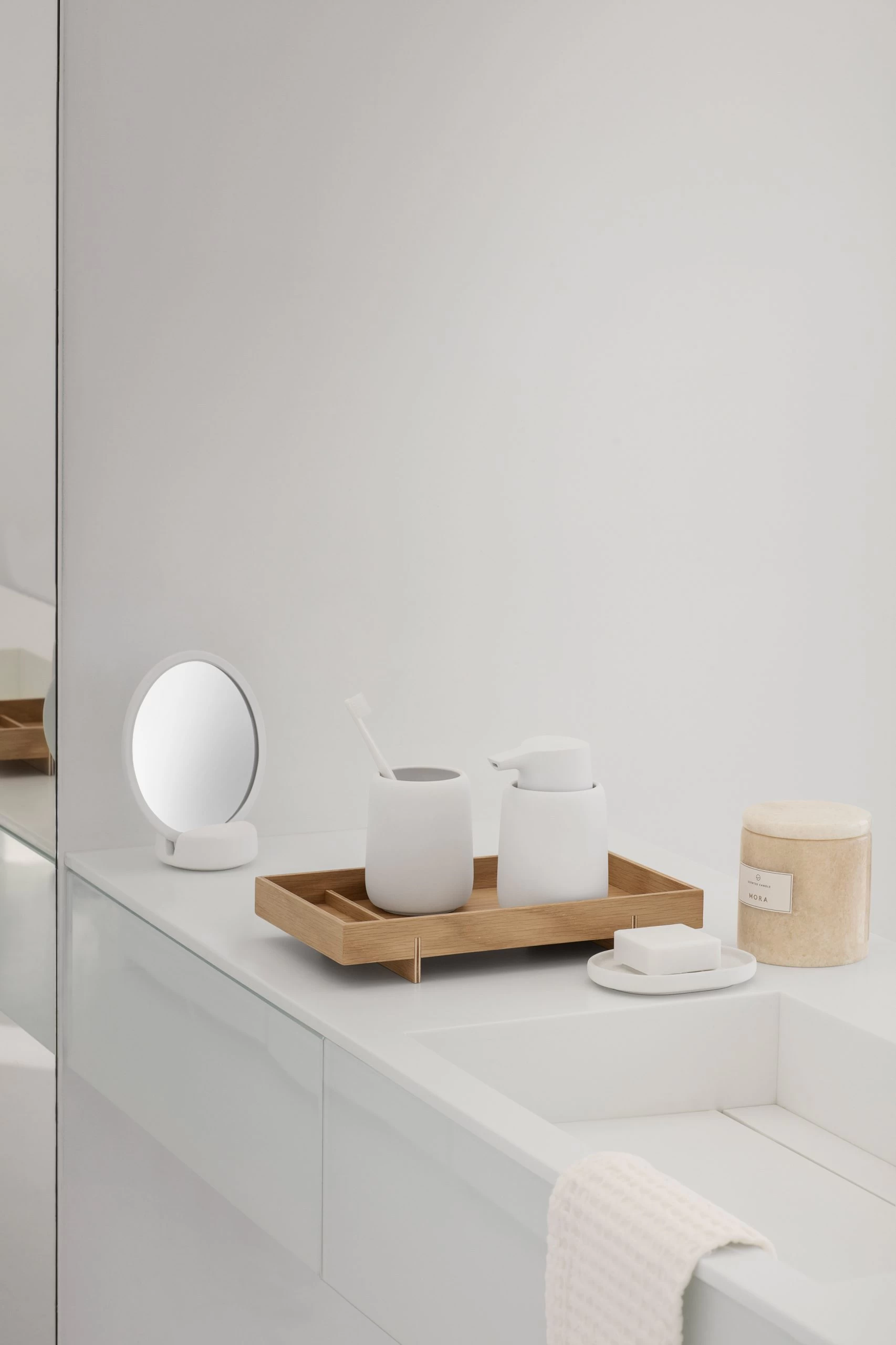 Blomus Sono Vanity Tafelspiegel Ø17 Cm - Afbeelding 3