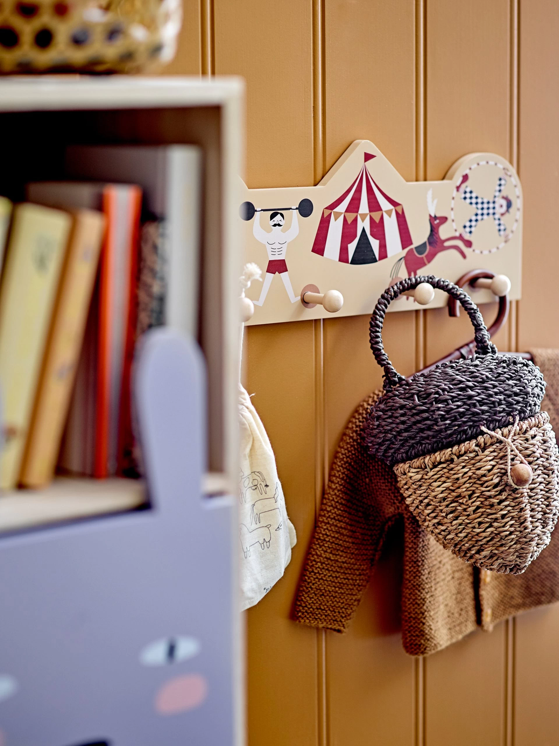 Bloomingville Calle Boekenkast Met Laden - Afbeelding 5